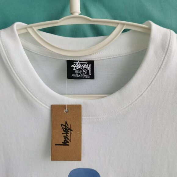 Stussy Men's T-Shirt - Picture 2 of 4